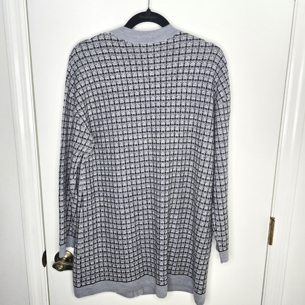Talbots Black and Gray 100% Pure Merino Wool Women's Cardigan Large - Picture 3 of 5